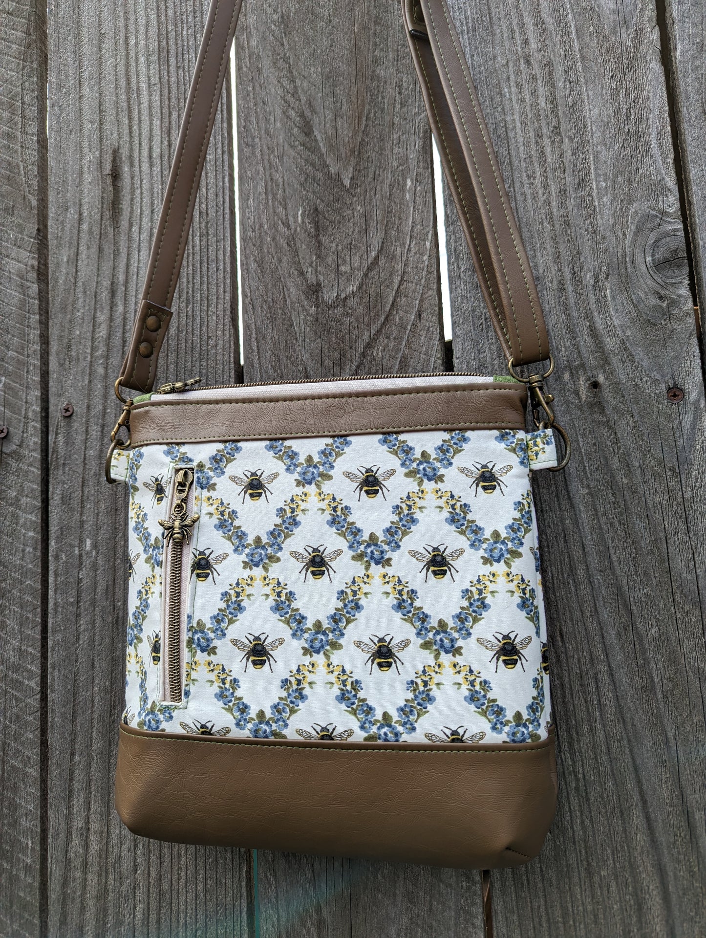 Medium Crossbody Sling--BEE