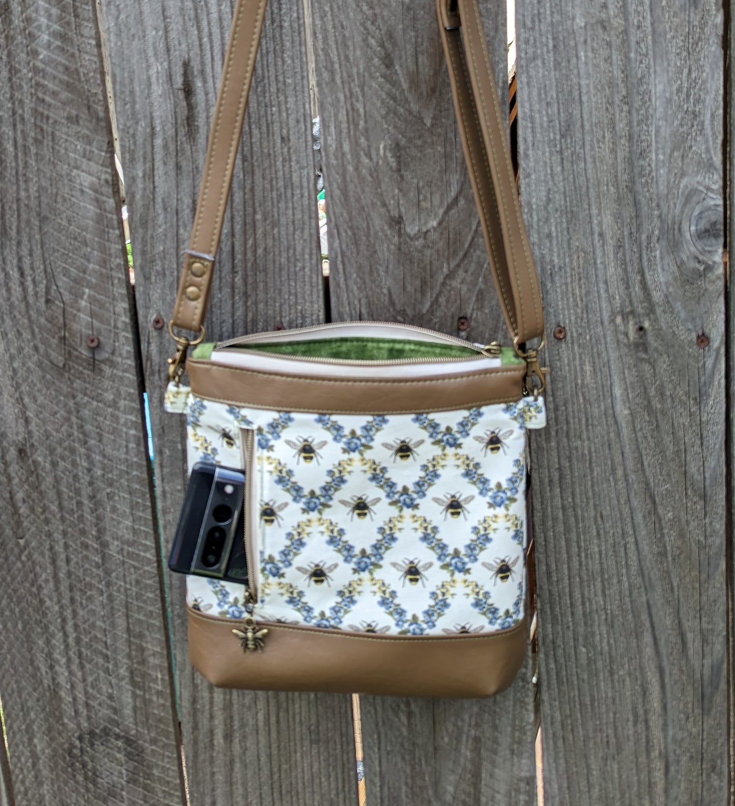Medium Crossbody Sling--BEE