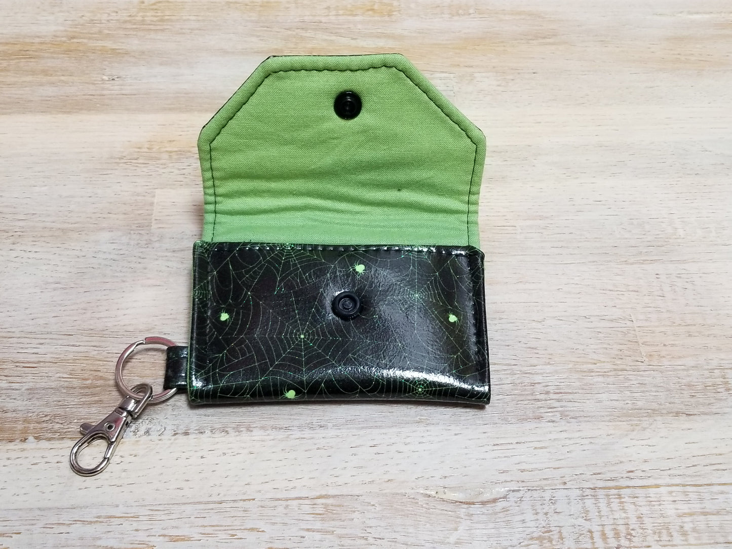 Snap Card Wallet with Key Chain--Vinyl--GLITTER GLOW VINYL